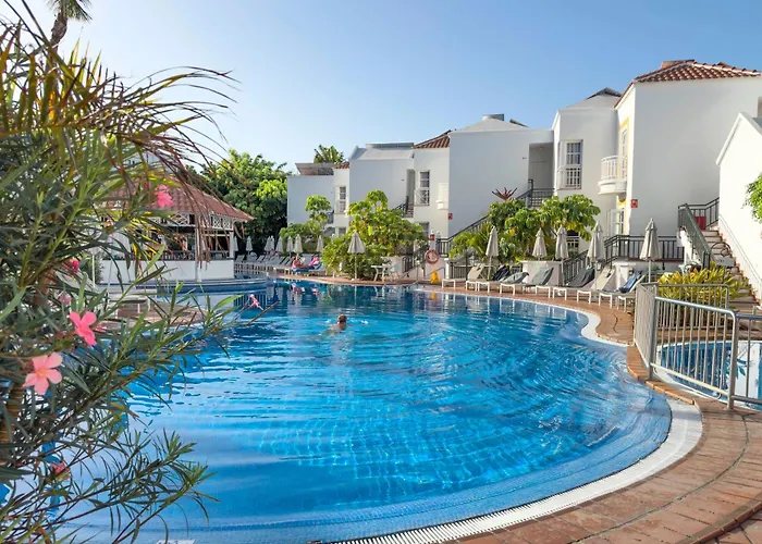 Parque Del Sol 3* 阿德耶