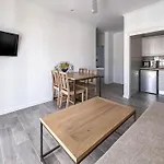 Parque Del Sol אדחה