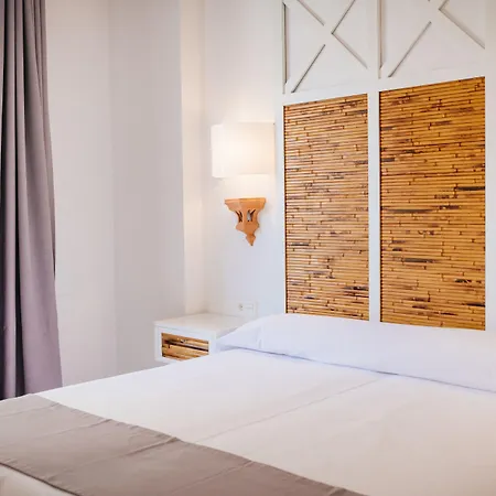 Aparthotel Parque Del Sol 4*