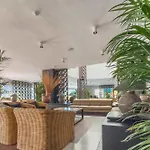 Apartahotel Parque Del Sol